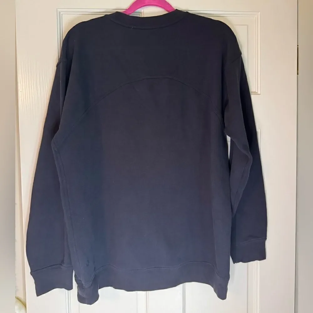 Women’s LuLuLemon Graphic Crewneck Sz 12